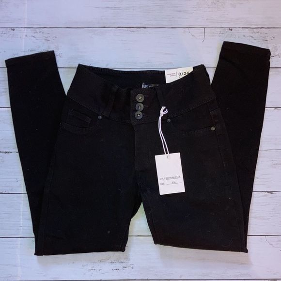 💕1x HOST PICK💕 Blue Savvy Denim High-Rise Ankle Jeans Pants Size 0/24 - Picture 1 of 9